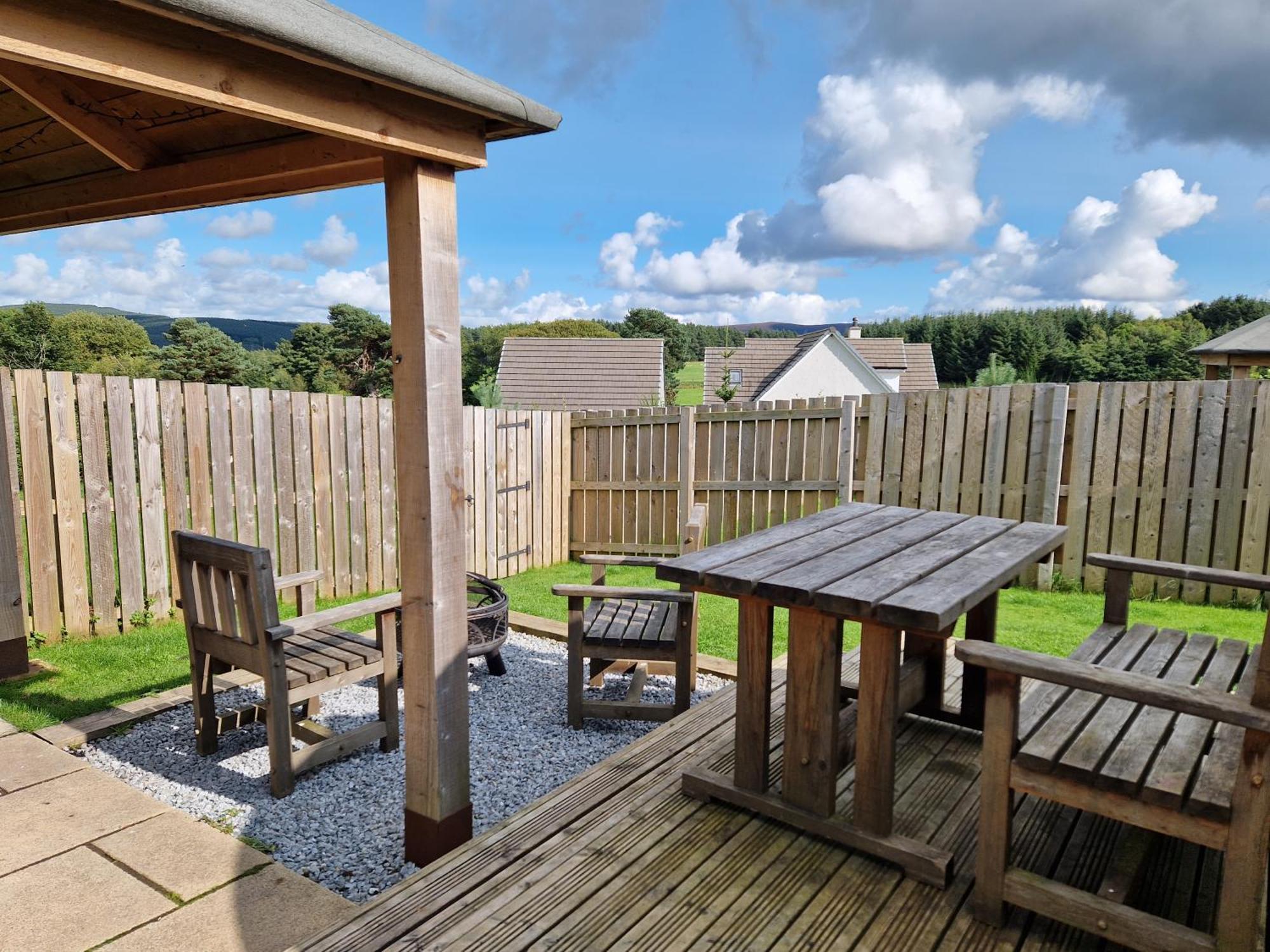Hillside Havens Villa Dufftown Ngoại thất bức ảnh