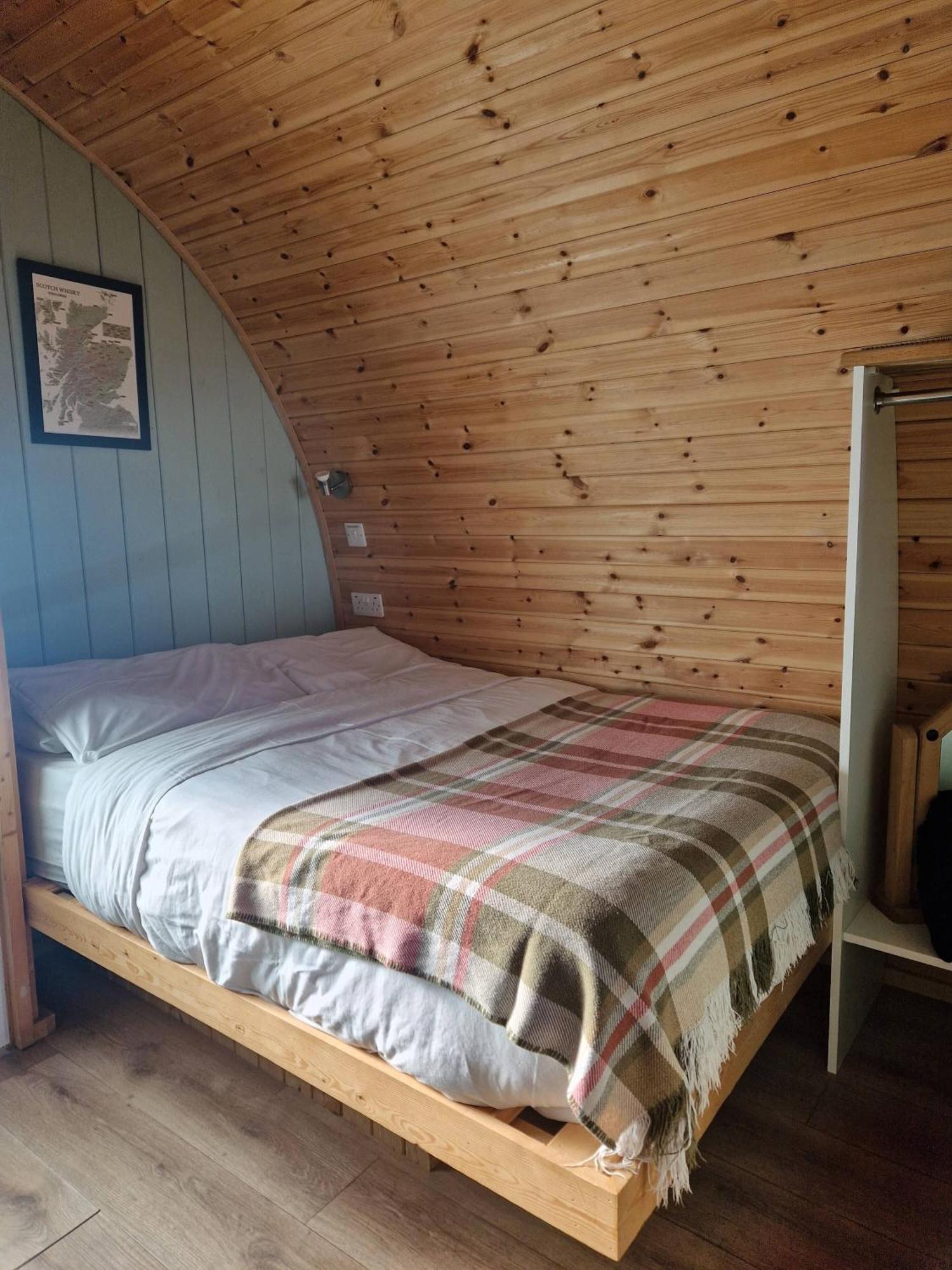 Hillside Havens Villa Dufftown Ngoại thất bức ảnh